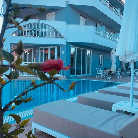 Zante Pantheon Hotel Циливи Екстериор снимка